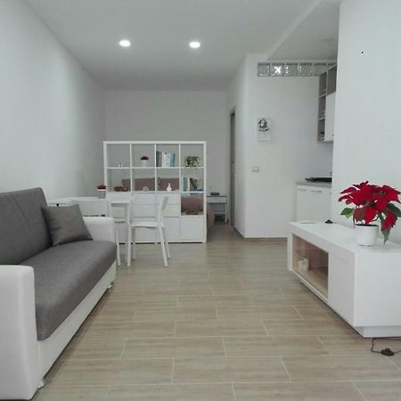 Al Centro Di Cagliari公寓 外观 照片