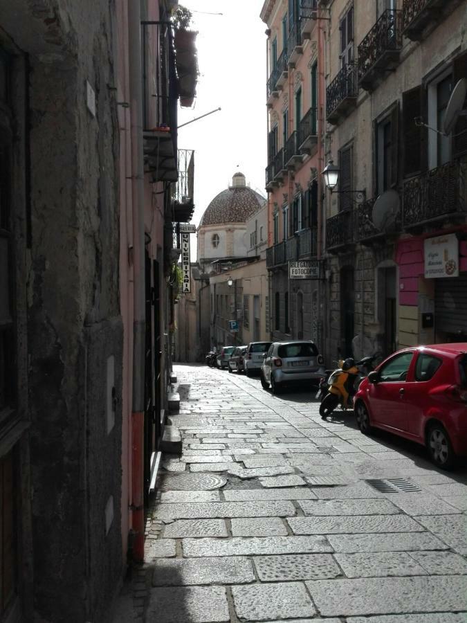 Al Centro Di Cagliari公寓 外观 照片